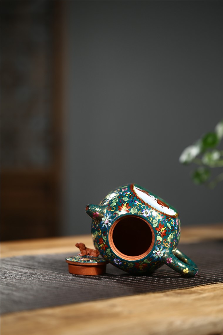 邵美华作品 富余