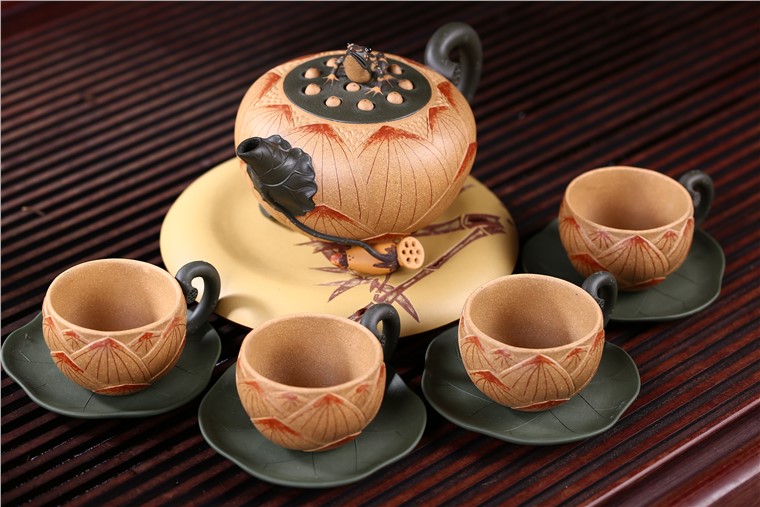 张剑作品 青蛙莲子图片
