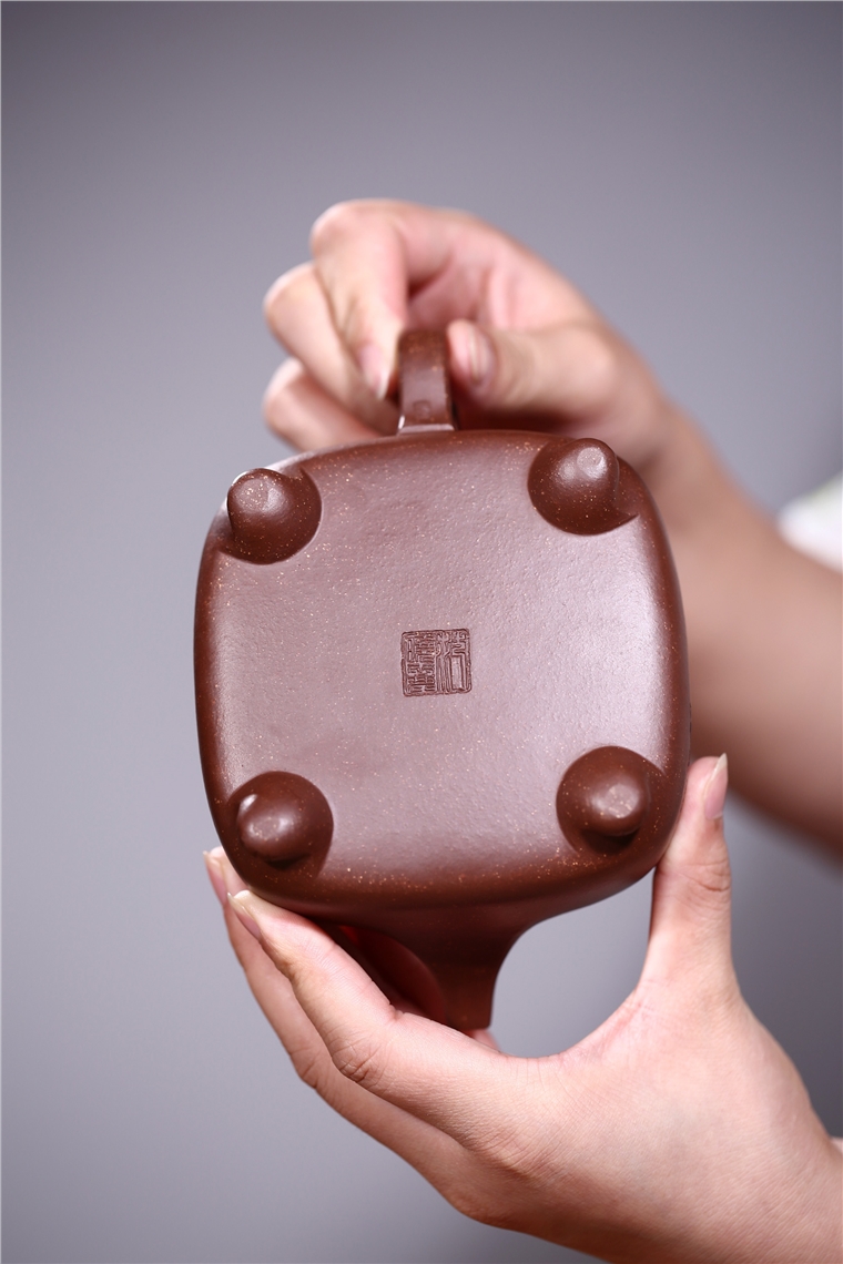 范晓丽作品 狮方