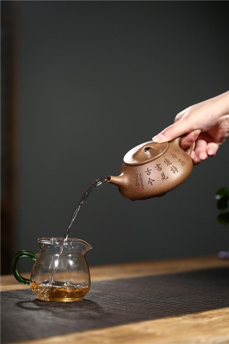 徐勤作品 景舟石瓢