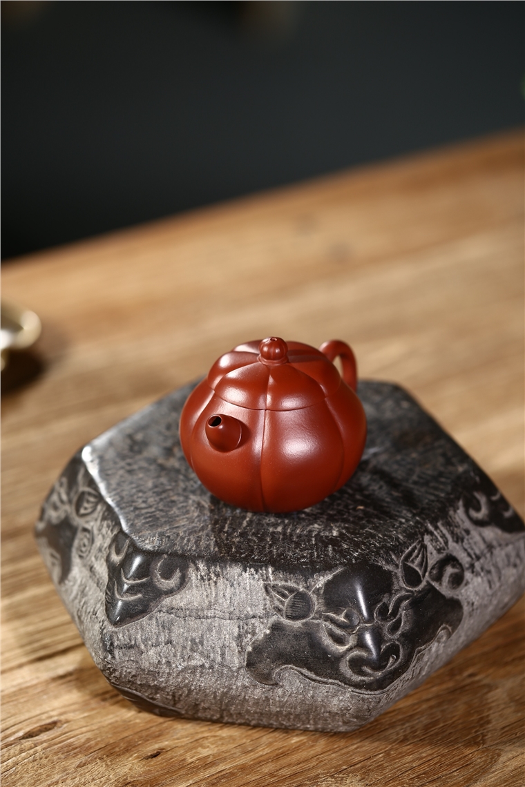 徐勤作品 贵妃文旦