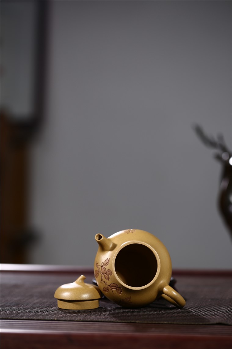 许冠新作品 茄瓜