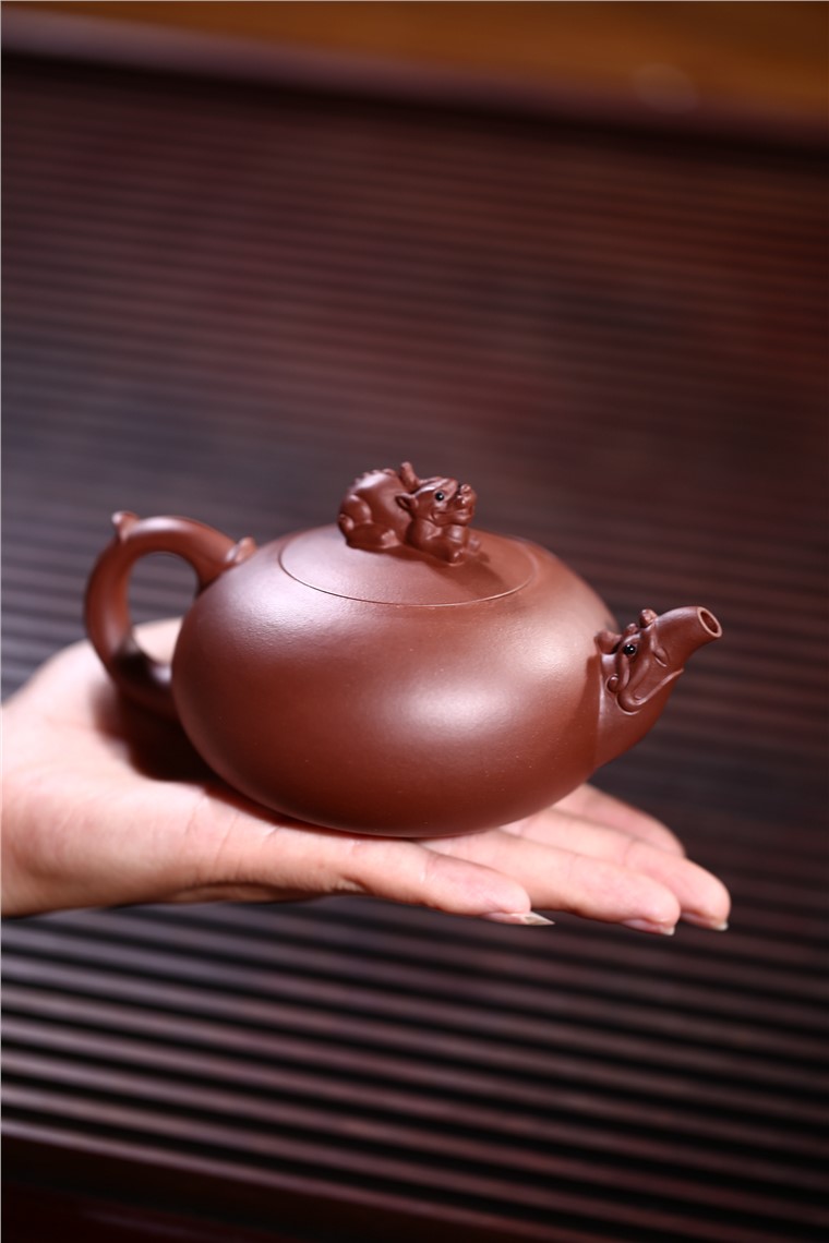 顾旭英作品 如意龙图片