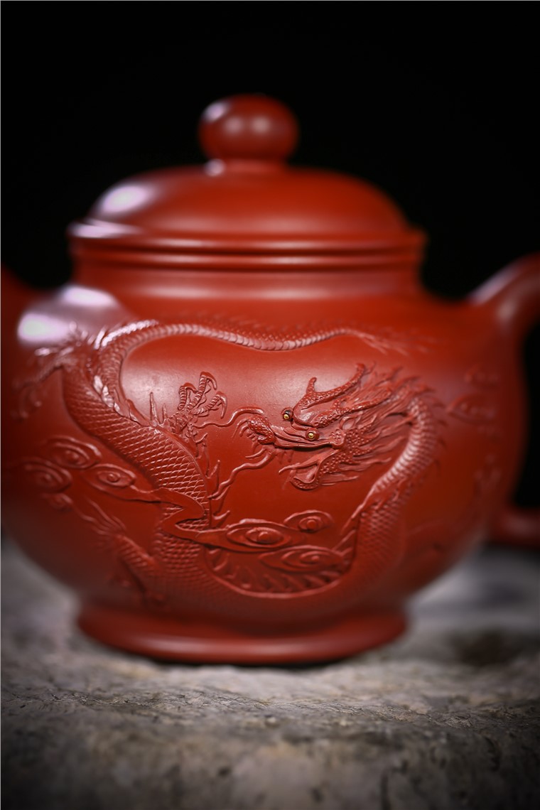 吴吉作品 云龙掇只
