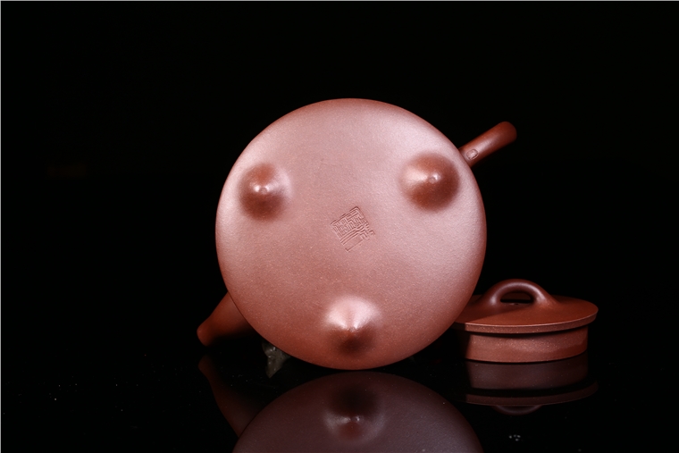 范晓丽作品 柱础