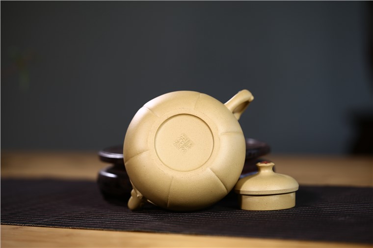 顾旭英作品 蝶恋花