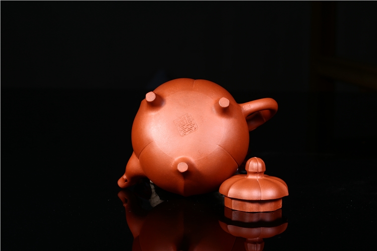 鲍正兰作品 龙凤三足
