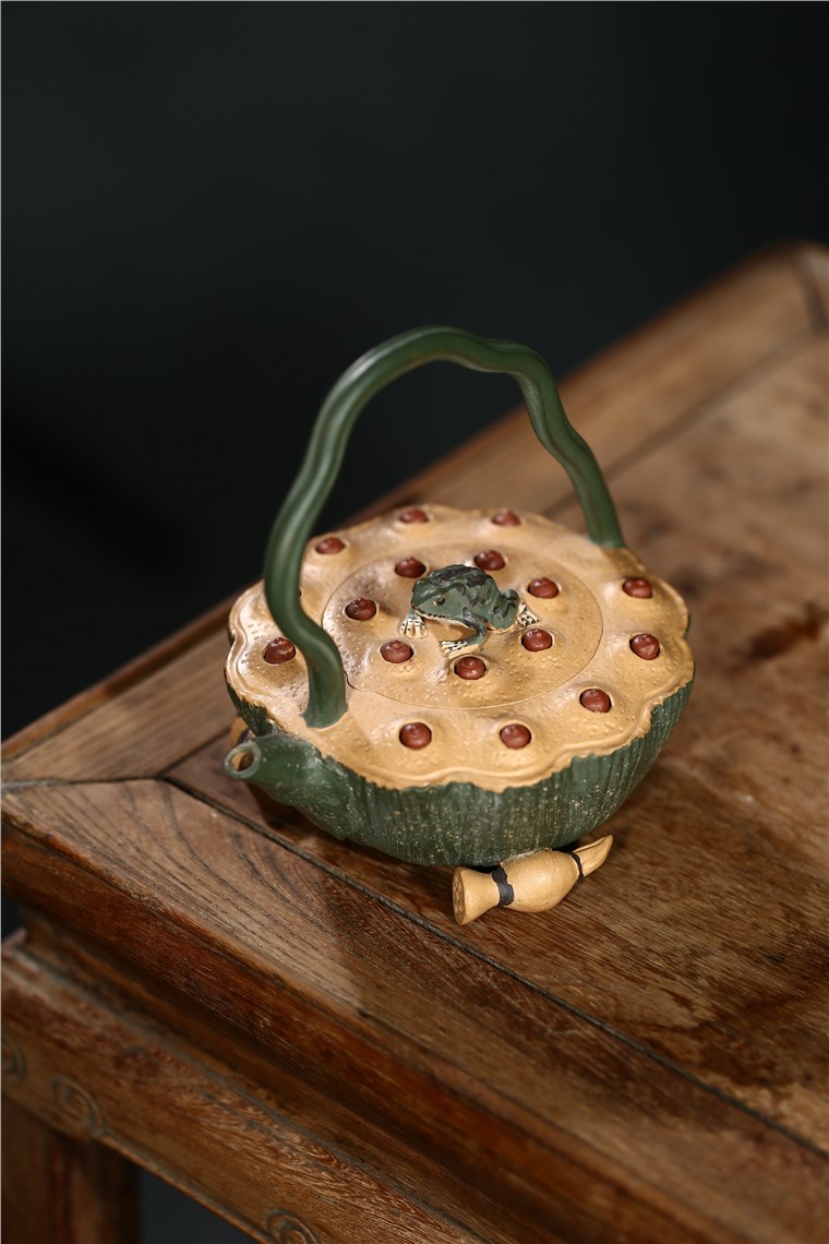 张剑作品 莲心蛙趣图片