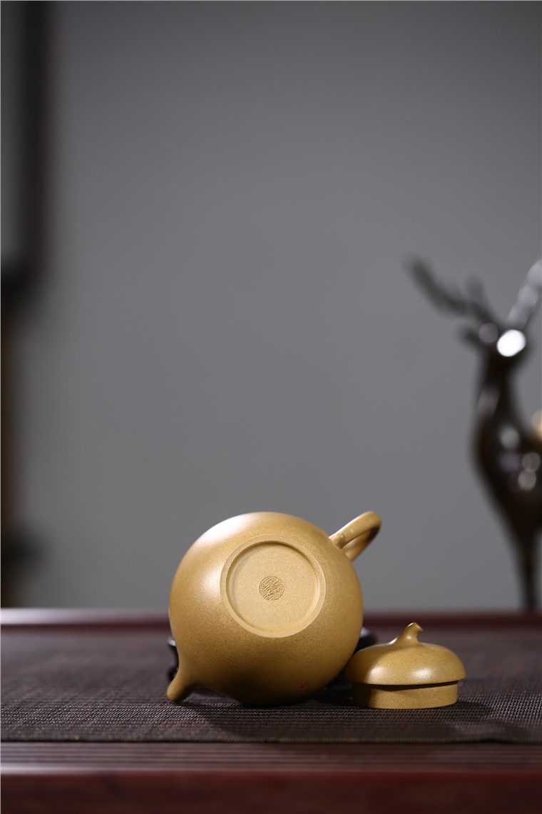 许冠新作品 茄瓜