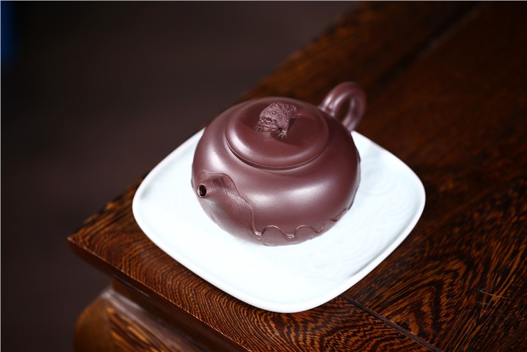 周孝忠作品 莲叶生财图片