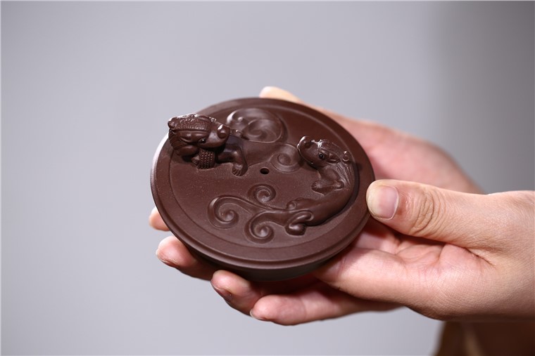 吴赛春作品 双雄争霸