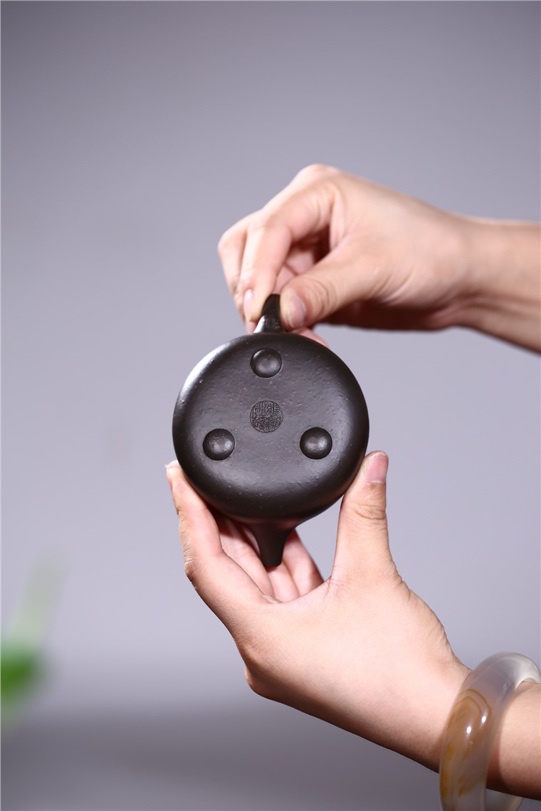 张剑作品 石瓢