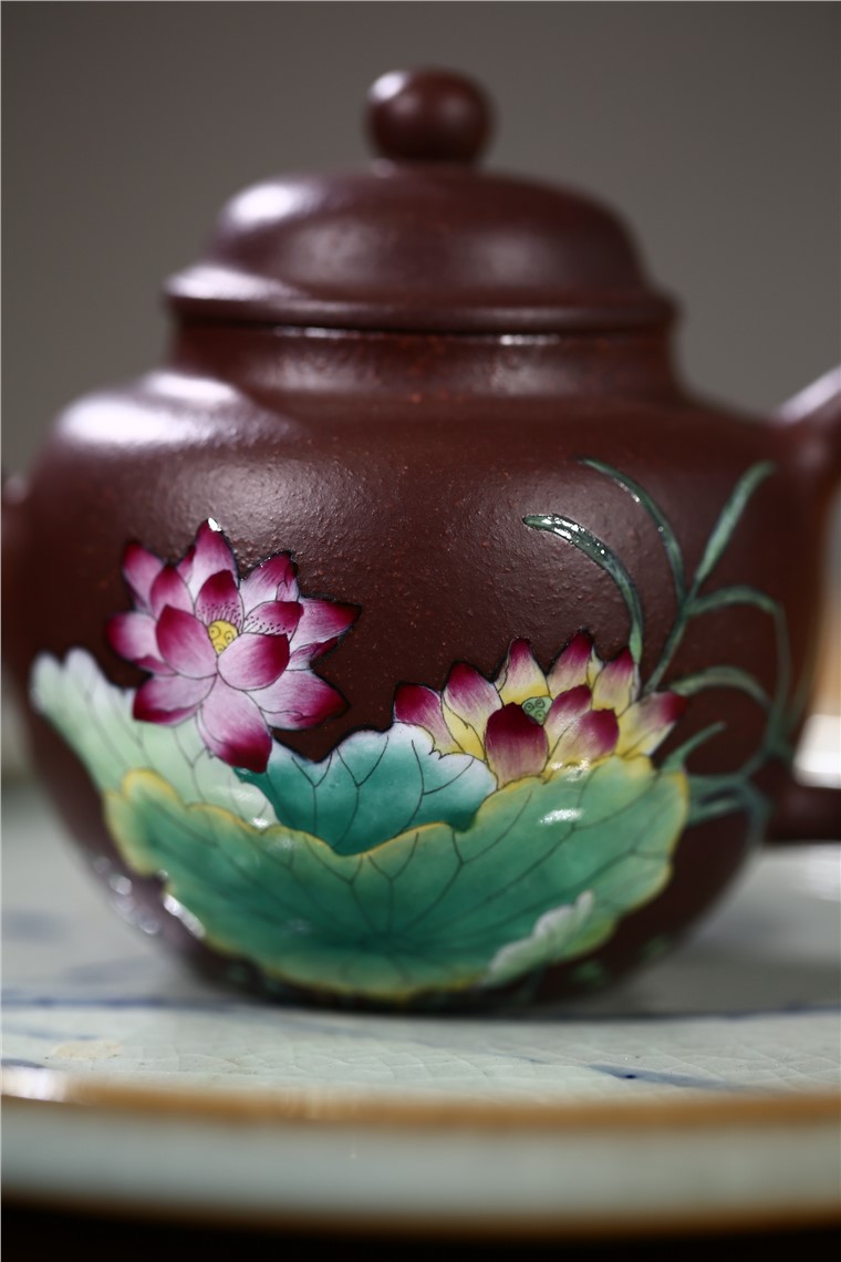 范菊英作品 清荷