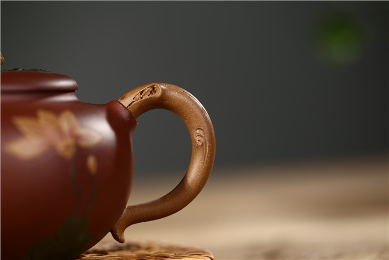 邵美华作品 荷趣