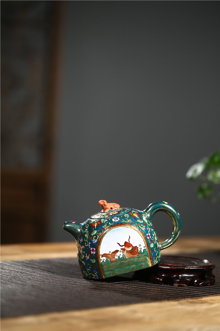 邵美华作品 富余