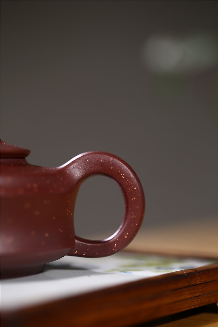 邵云琴作品 线韵周盘