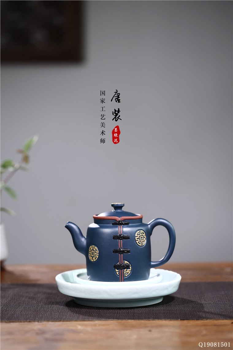 蒋春帆作品 唐装图片