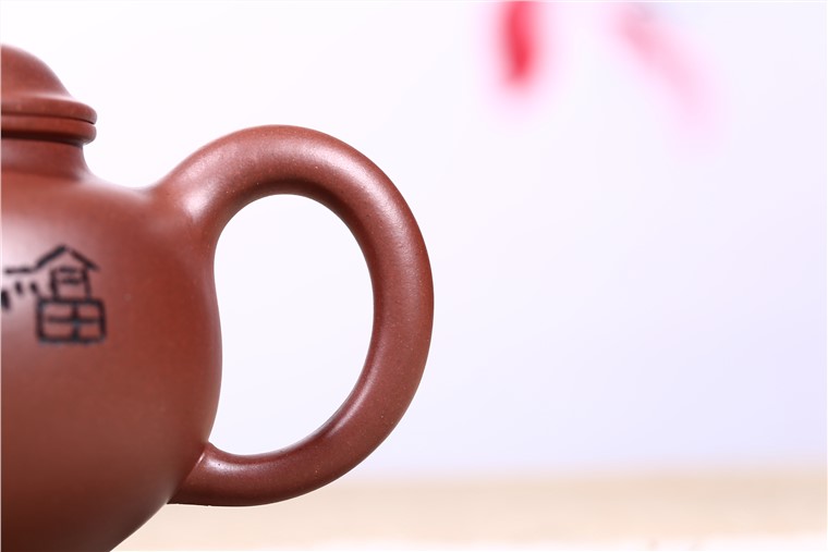 王亚平作品 掇只