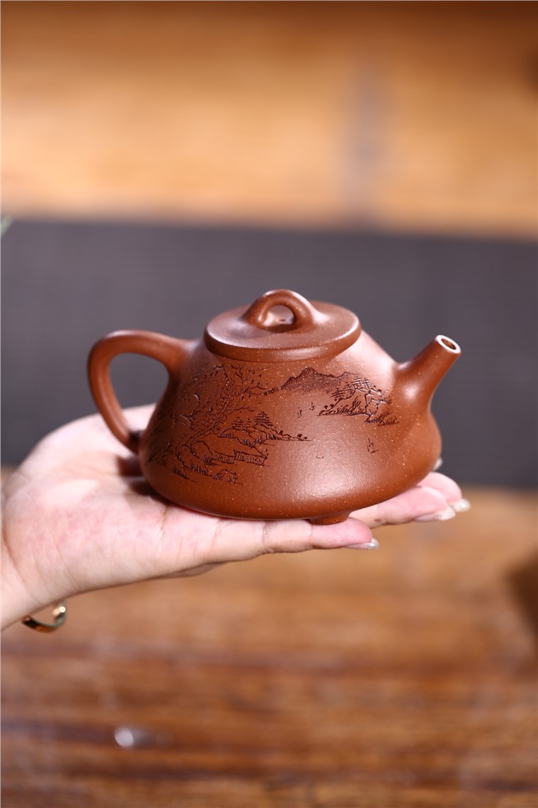 蒋春帆作品 山水石瓢图片