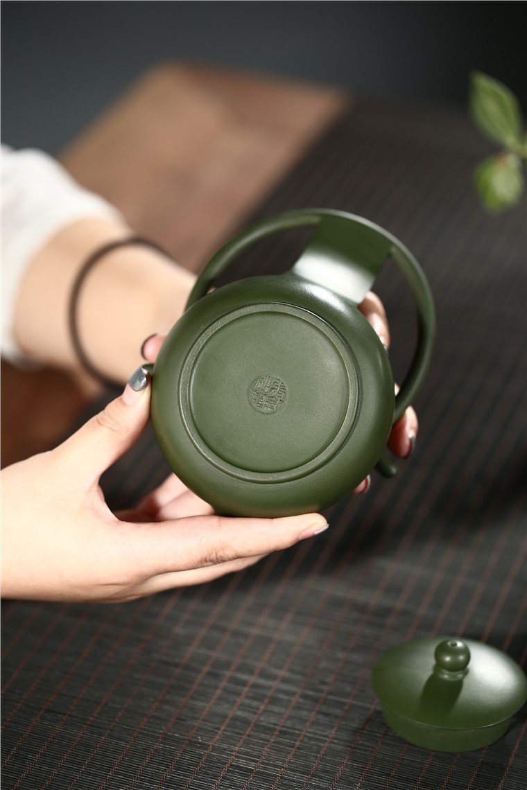 张剑作品 太师椅西施