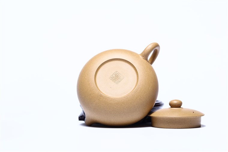 谈萍作品 扁乳西施