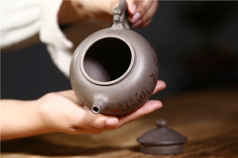张剑作品 珠圆玉润图片