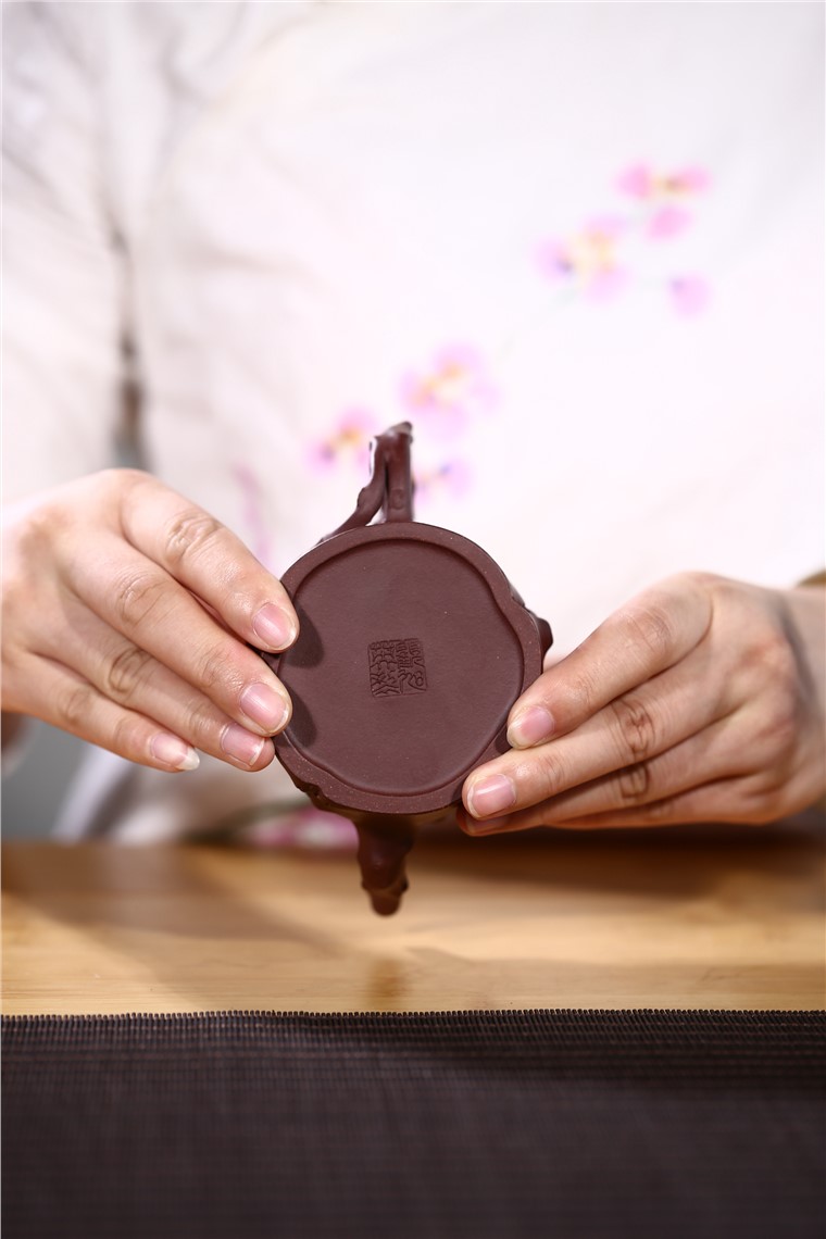 顾旭英作品 留香套具图片