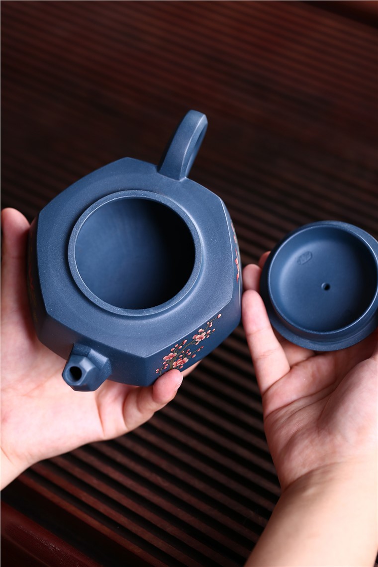 邵美华作品 六方君子
