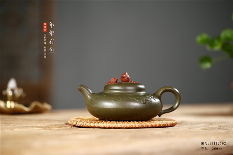朱鸿钧作品 年年有余图片