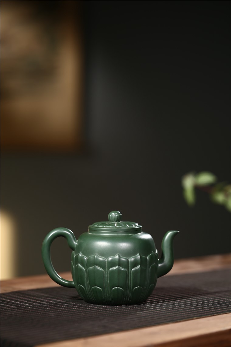 张剑作品 梵莲套具图片