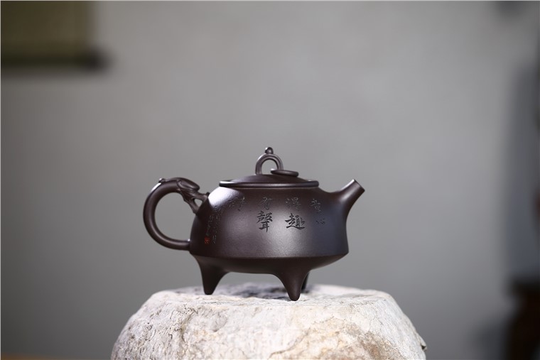吴赛春作品 环龙三足图片
