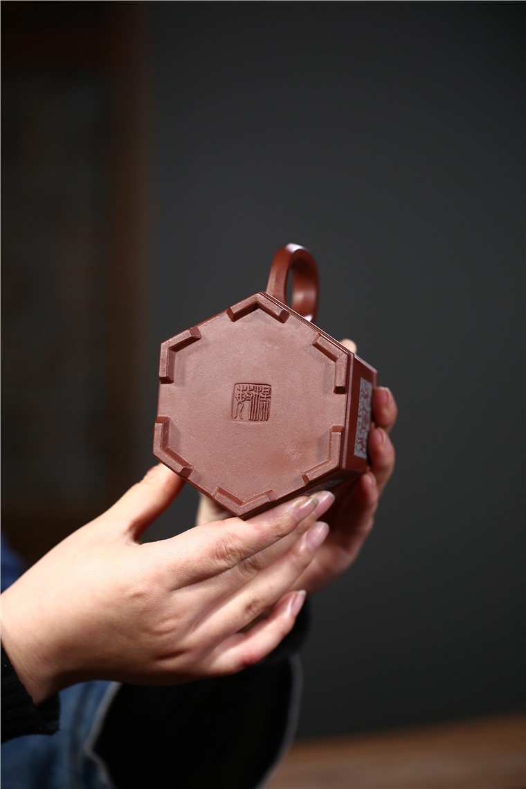 杨敏作品 六方宫灯