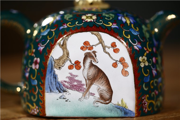 邵美华作品 金犬纳福