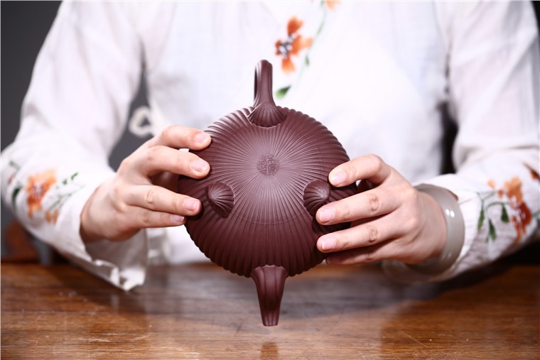 吴赛春作品 大菊瓣套具图片