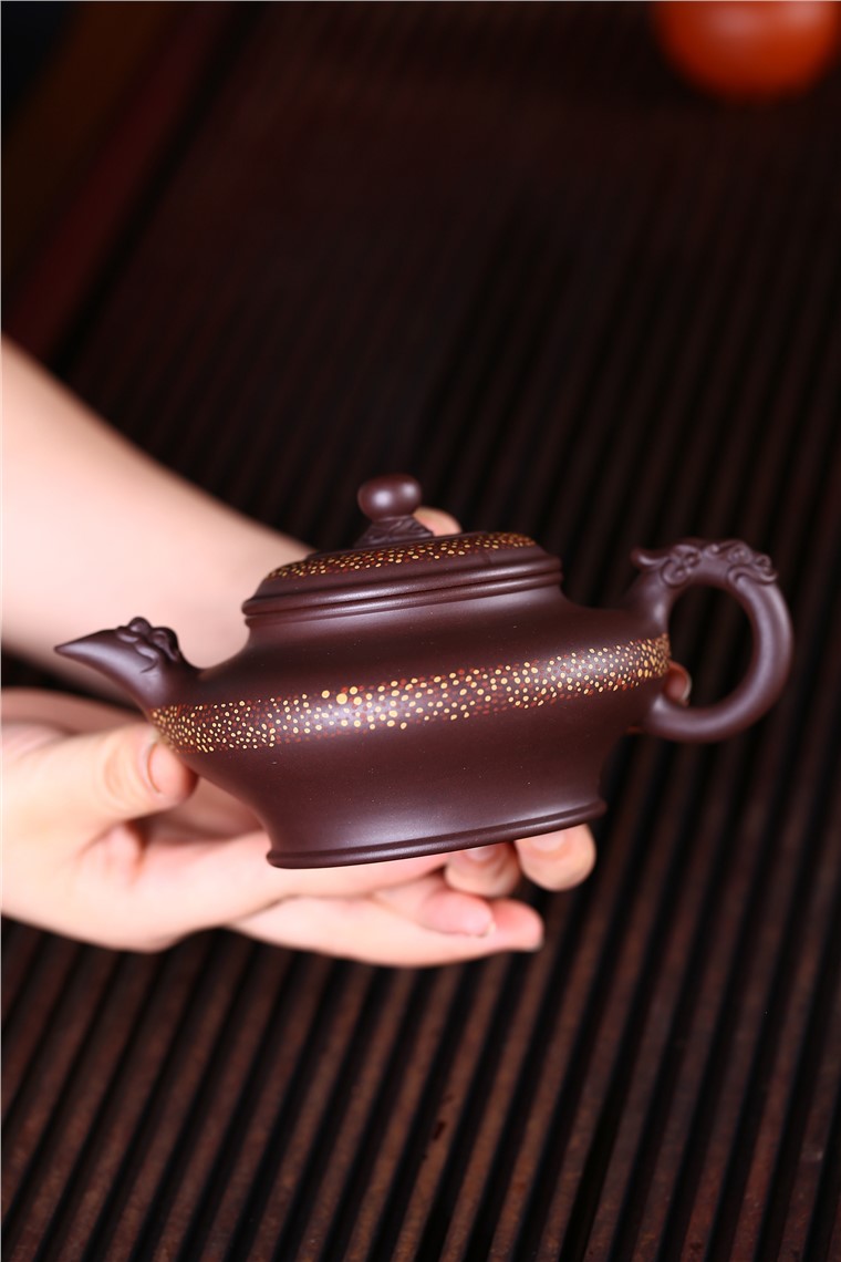 蒋春帆作品 龙韵虚扁图片