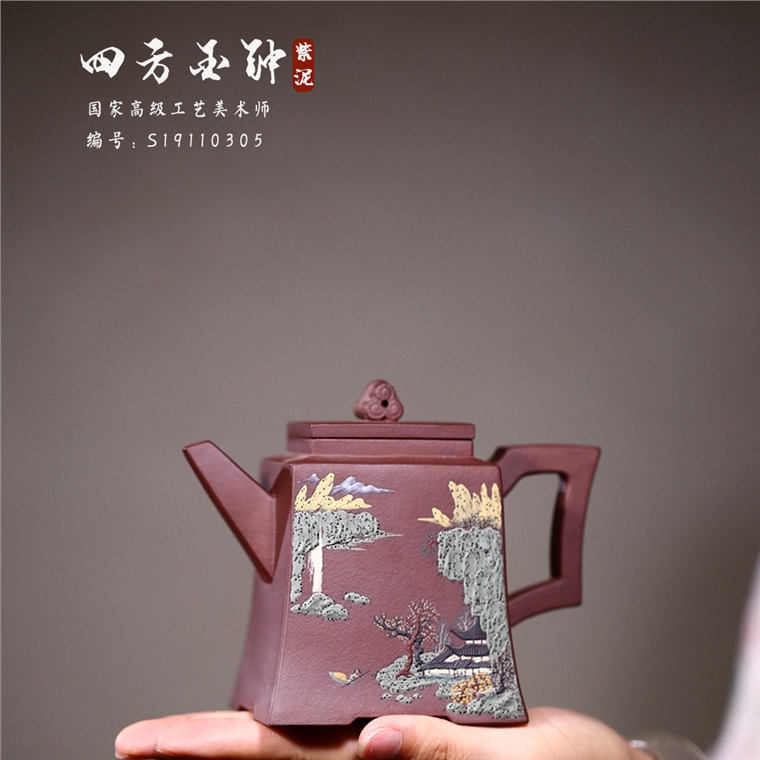 范晓丽作品 四方金钟