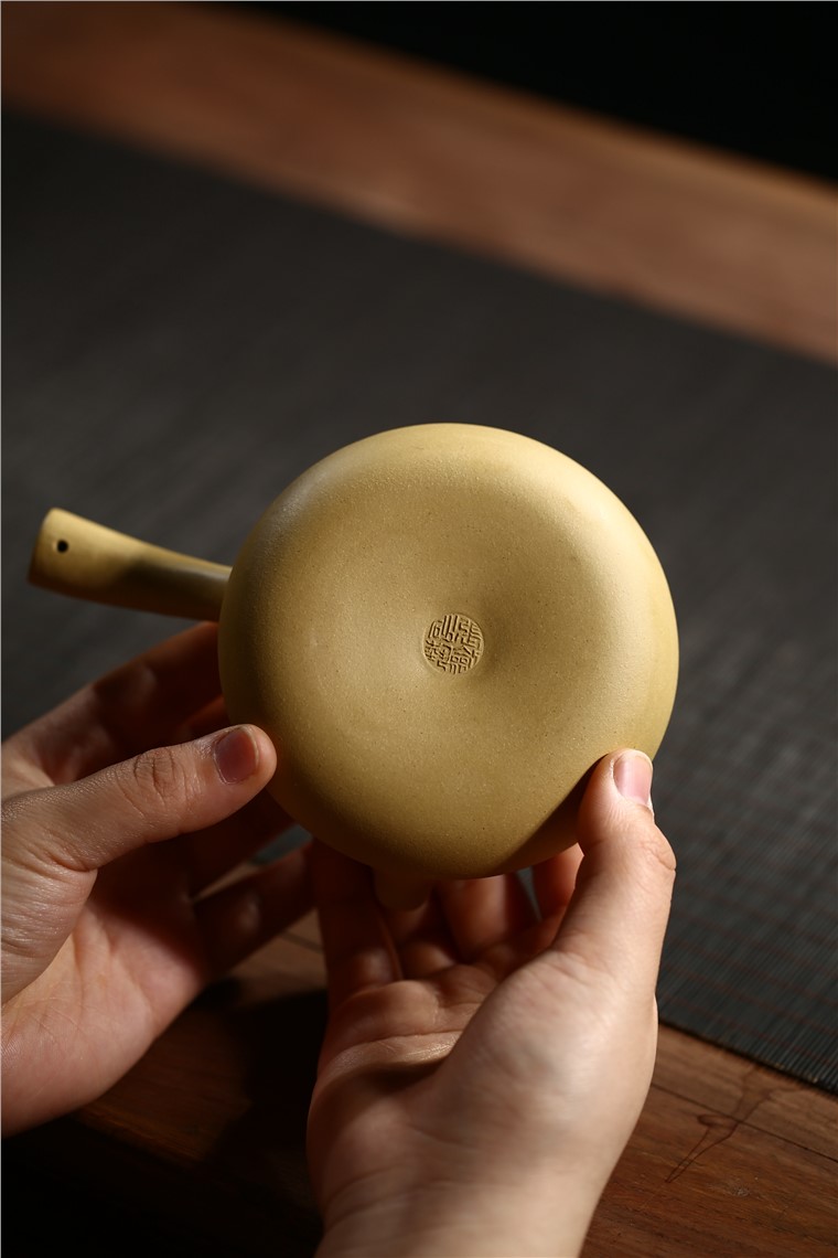 张剑作品 问佛套具