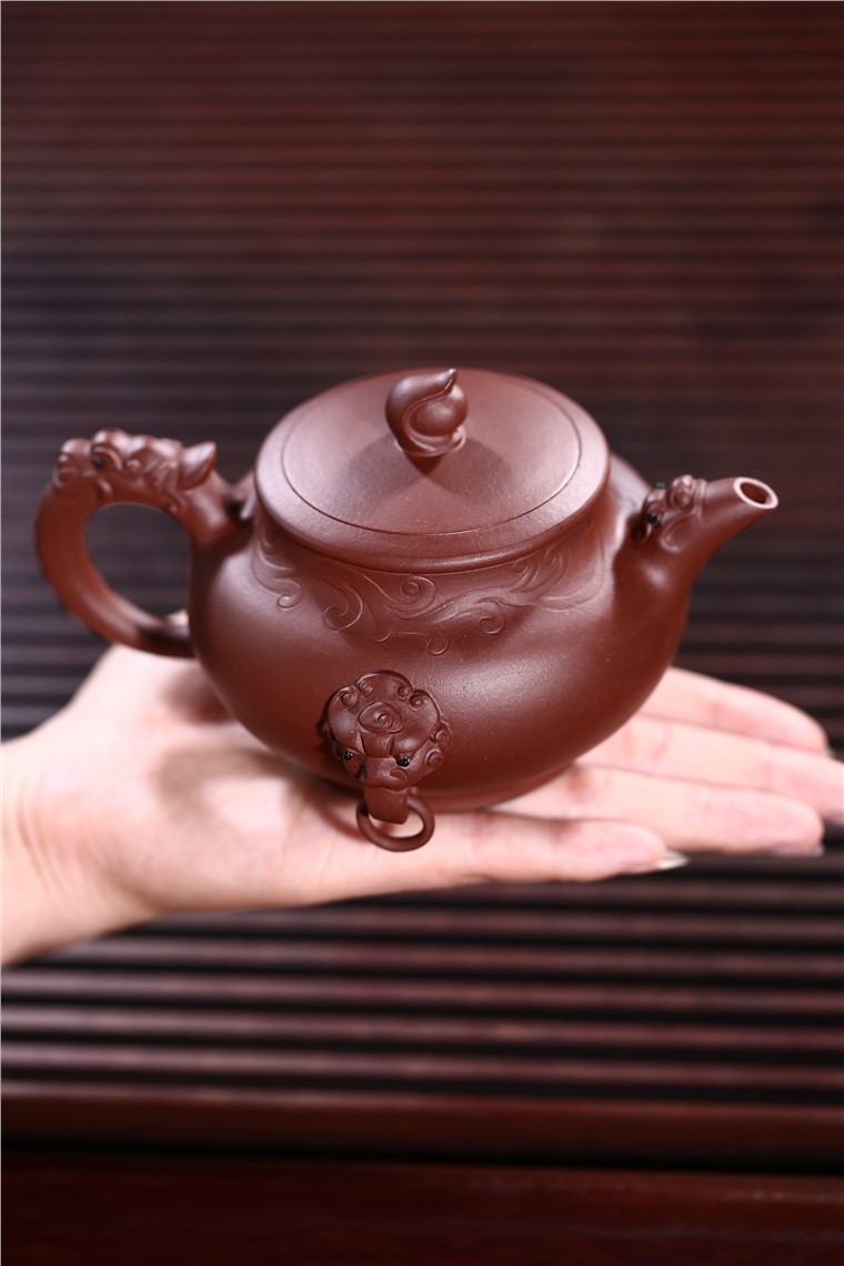 顾旭英作品 瑞兽聚财图片