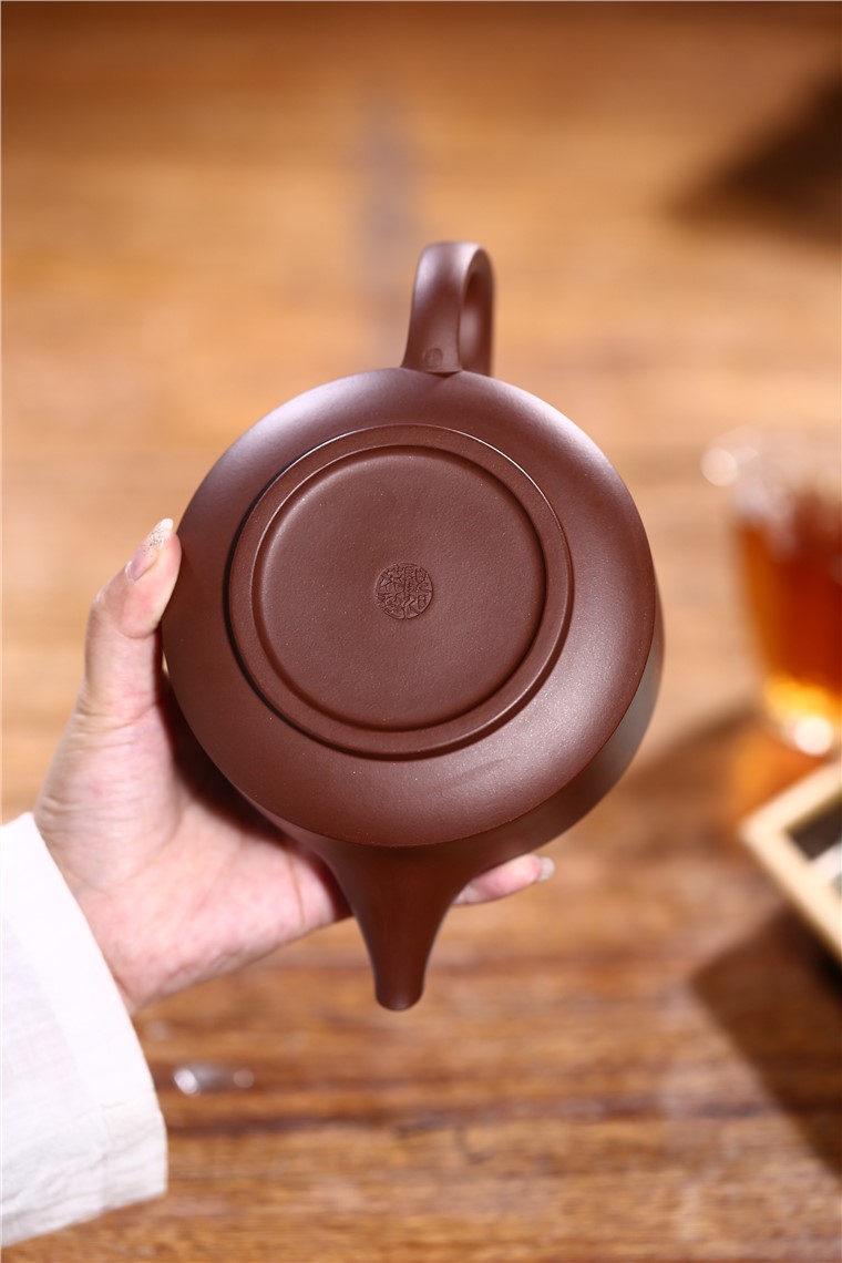 顾旭英作品 梅花周盘