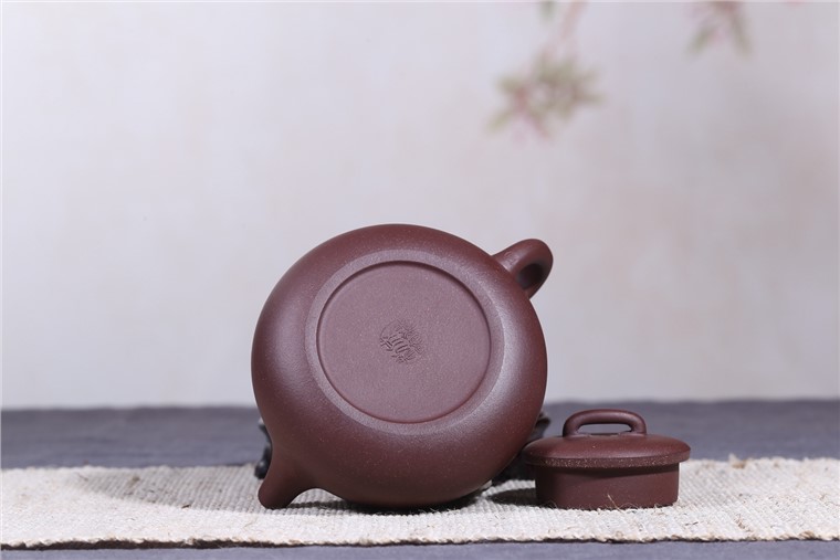虞成杰作品 茶香四溢