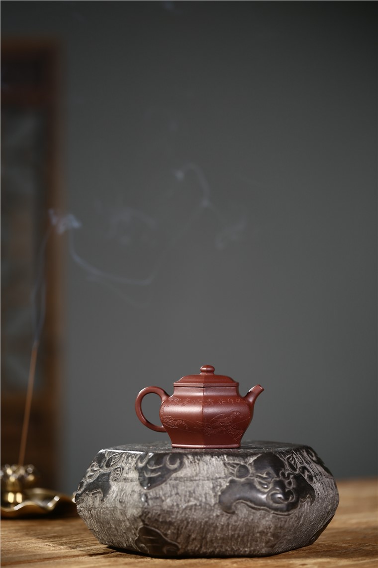 徐勤作品 六方鼓腹图片