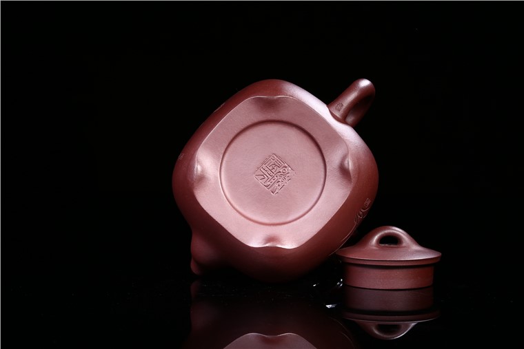 顾建芳作品 君玉四方