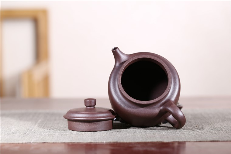 顾旭英作品 德钟图片