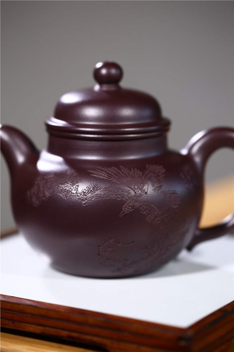 张剑作品 掇球图片