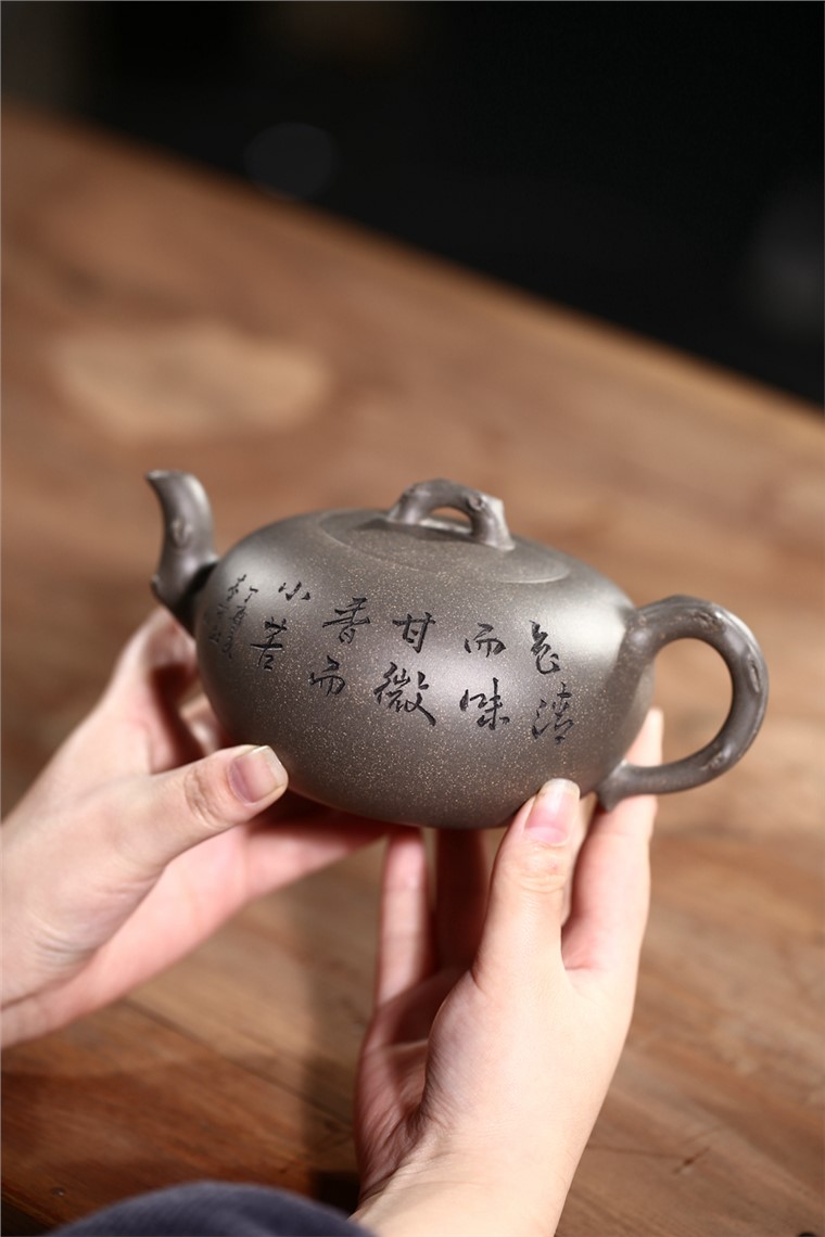 王志芳作品 回味无穷图片
