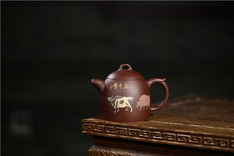姚华君作品 五牛图秦权