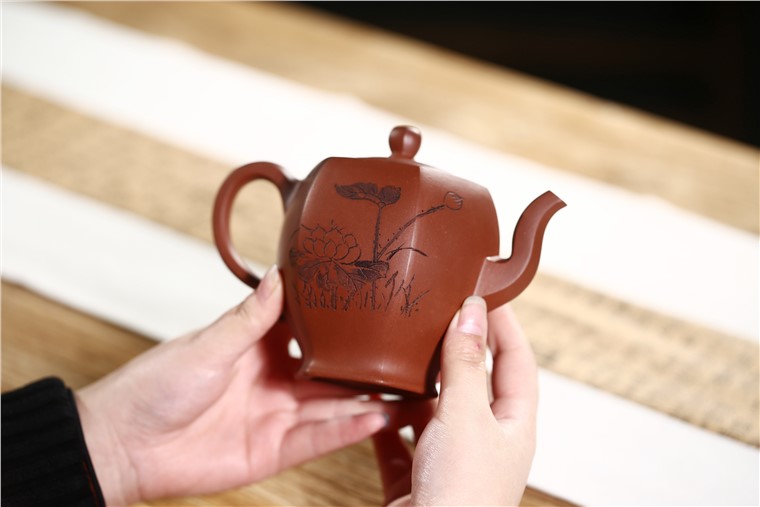 王志芳作品 高六方图片
