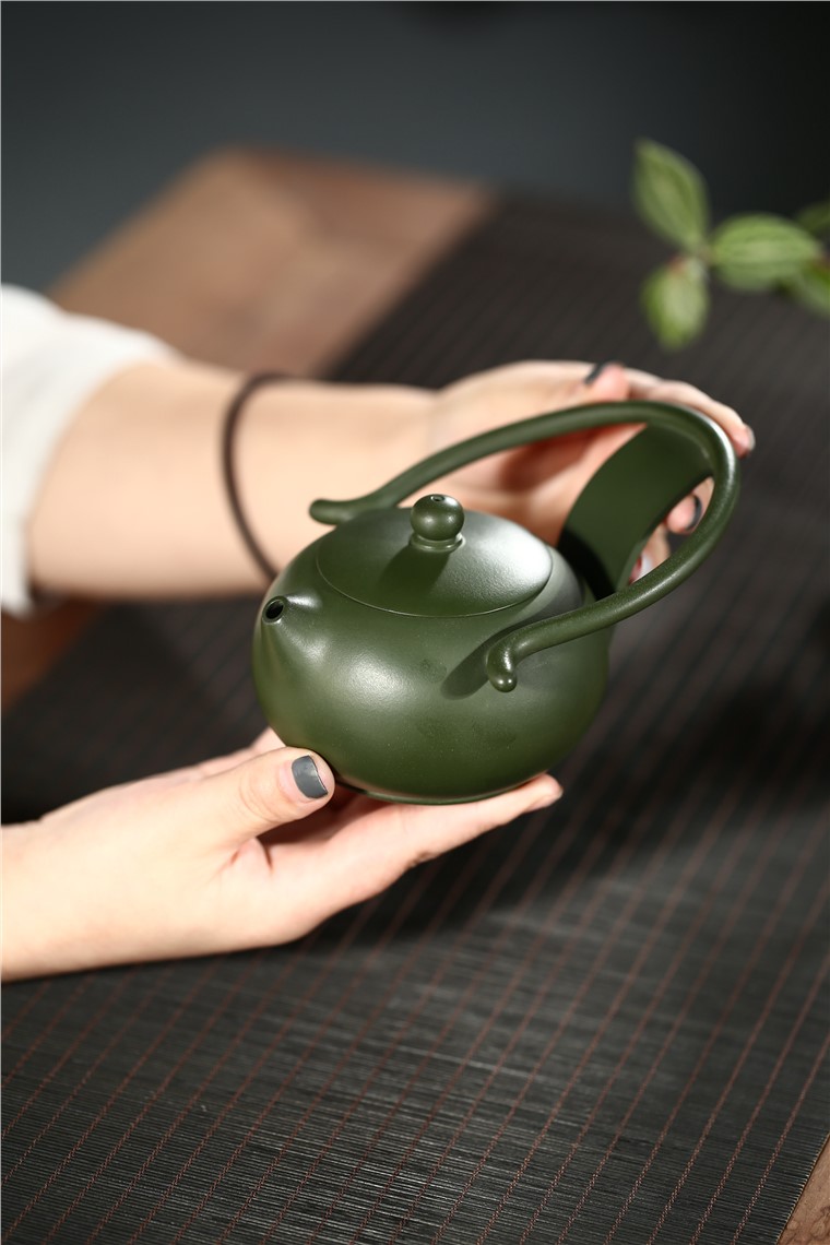张剑作品 太师椅西施图片