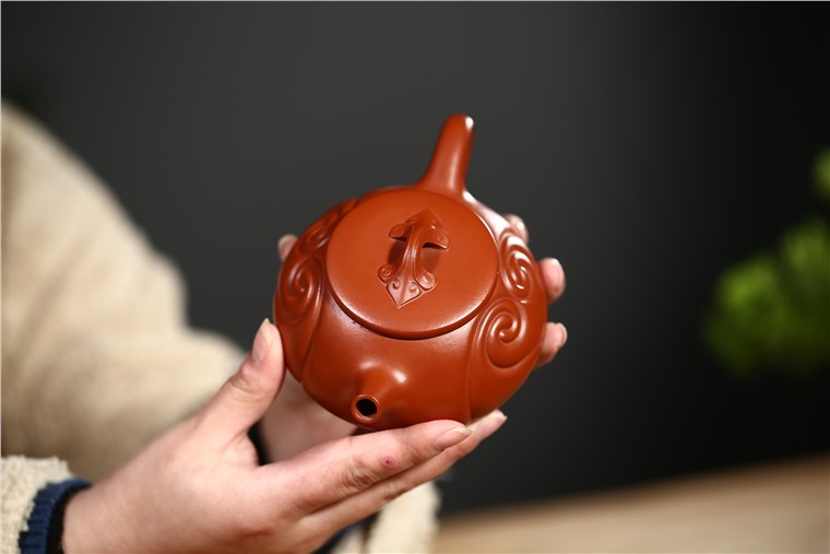 顾旭英作品 如意石瓢图片
