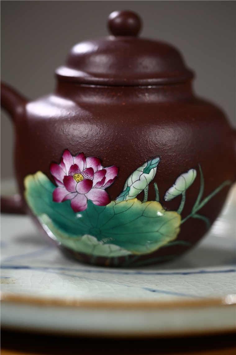 范菊英作品 清荷